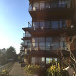 classic glass 3level row aluminum railings