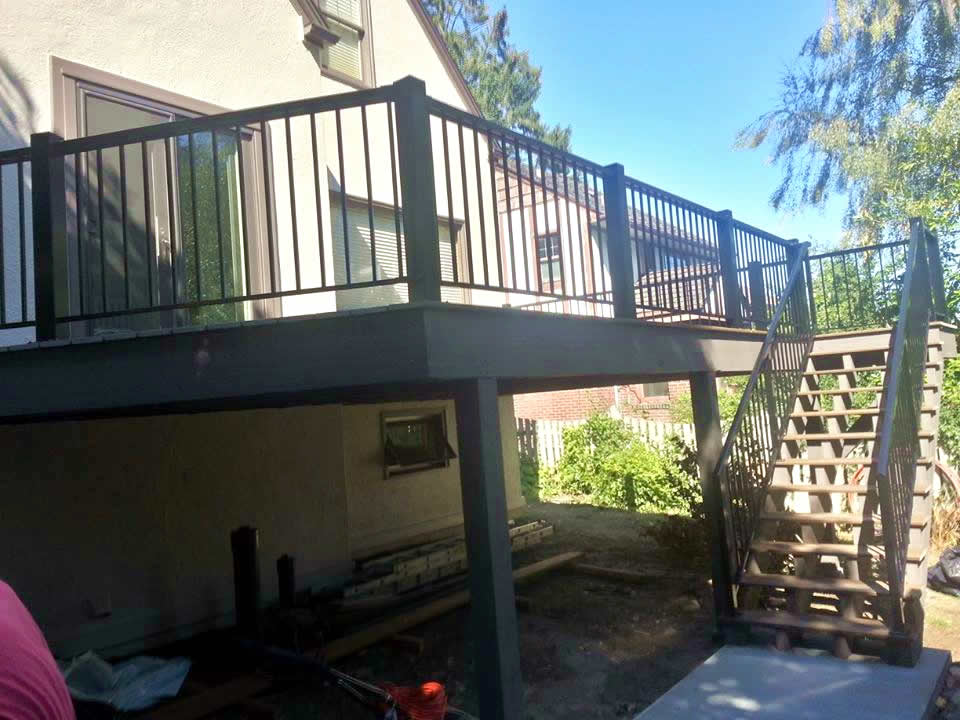 picket aluminum railings balcony stairs