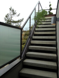 glass stair and handrail 5
